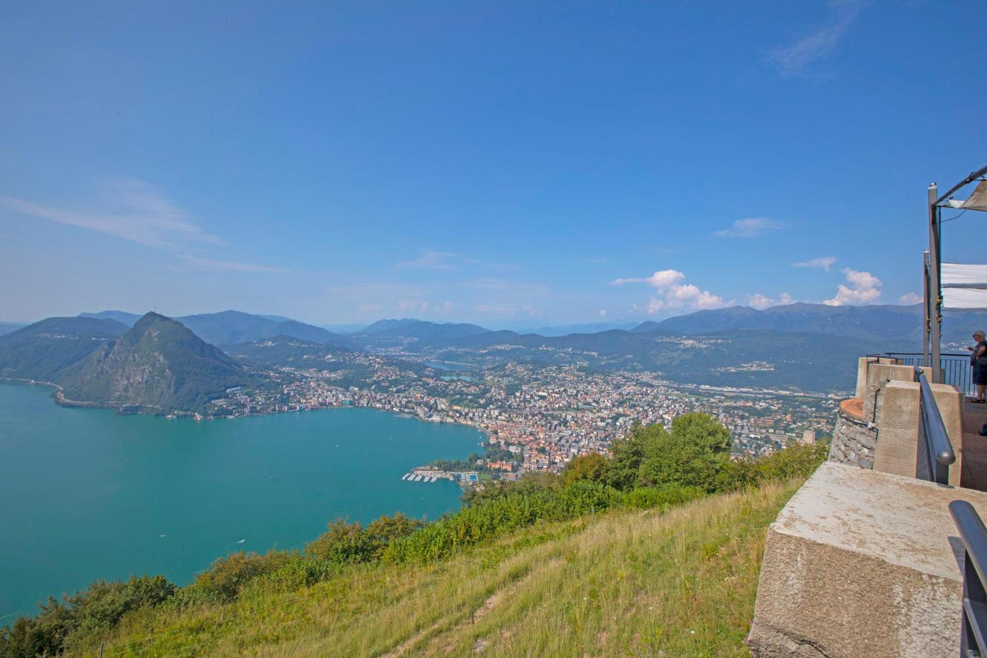 Ca' Gina Panoramica Lägenhet Lugano Exteriör bild